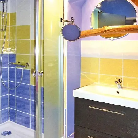 Ferienhaus In La Roquefort *